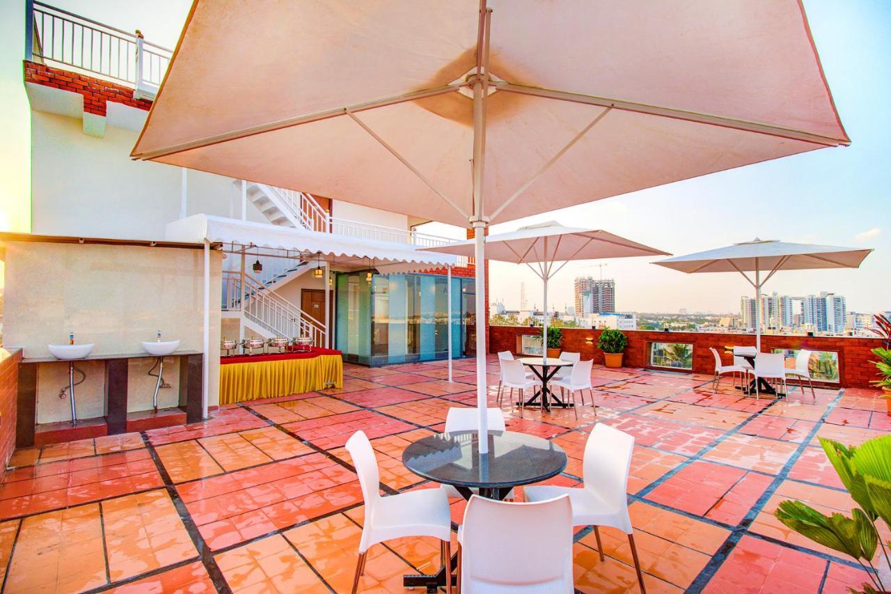 Fabhotel The Royal Suites - Nr Gopalan Innovation Mall Bangalore Ngoại thất bức ảnh