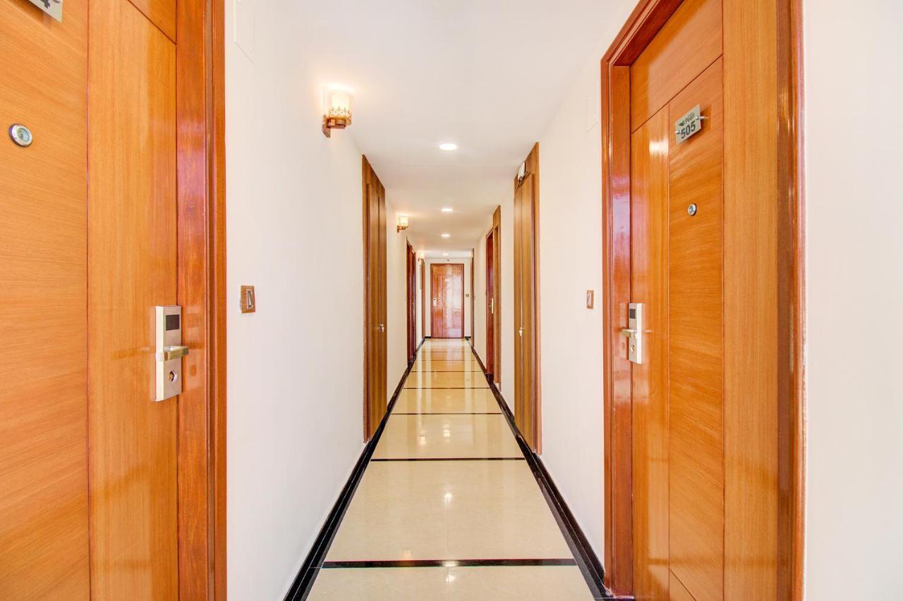 Fabhotel The Royal Suites - Nr Gopalan Innovation Mall Bangalore Ngoại thất bức ảnh