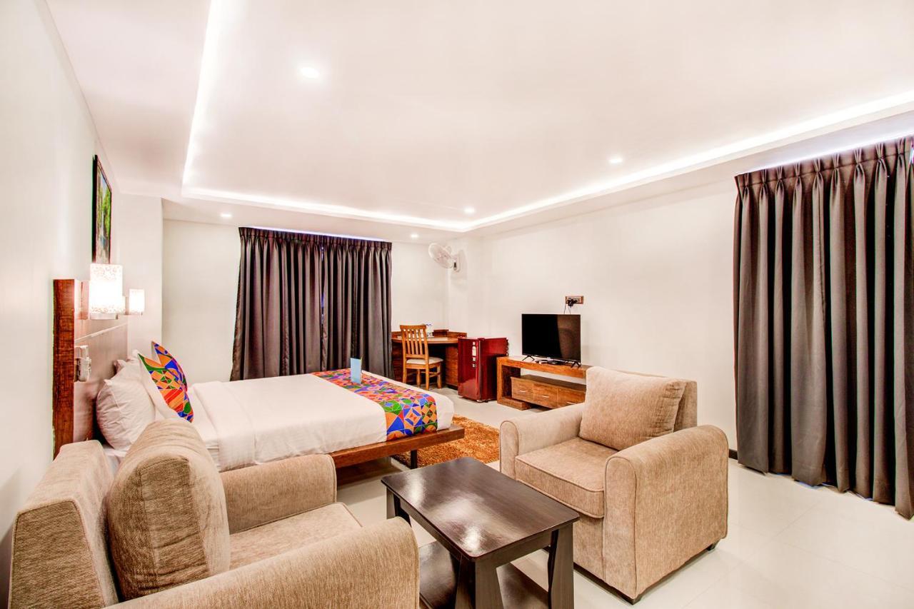 Fabhotel The Royal Suites - Nr Gopalan Innovation Mall Bangalore Ngoại thất bức ảnh